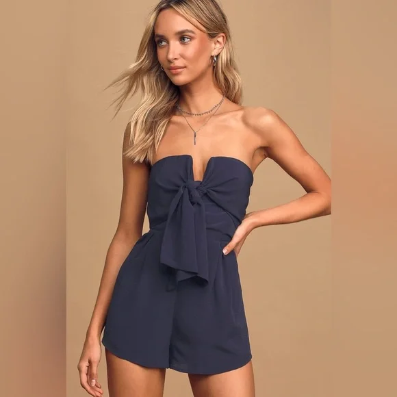 Lulu’s Inez Navy Blue Tie-Front Romper size XL - Picture 1 of 11